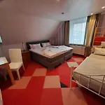Gaestehaus Schmidt Отель типа 