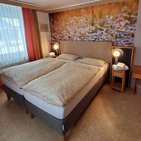 Gaestehaus Schmidt Bed & Breakfast