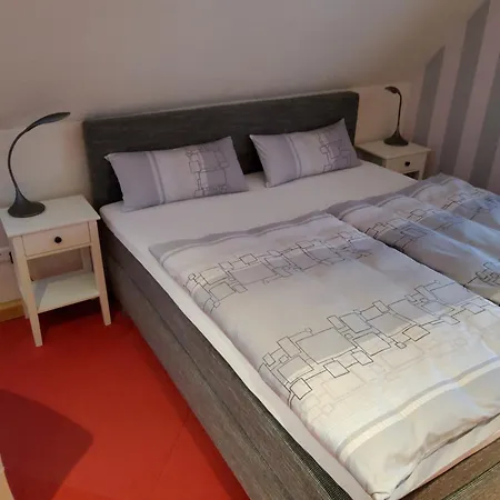 Nocleg ze śniadaniem Gaestehaus Schmidt Lichtenberg (Bavaria)