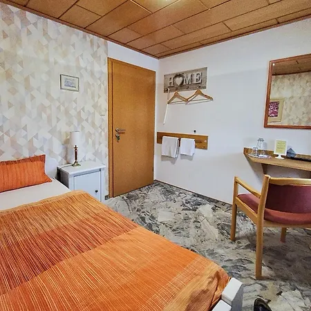 Gaestehaus Schmidt Lichtenberg (Bavaria)