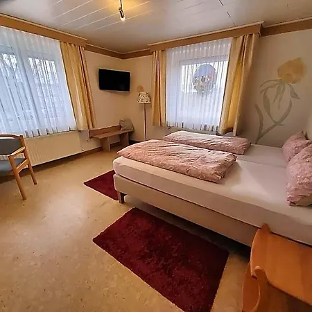 Gaestehaus Schmidt Bed & Breakfast